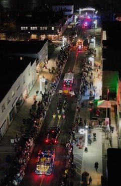 bridgeburg Santa Claus Parade image