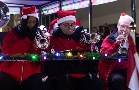 bridgeburg Santa Claus Parade image