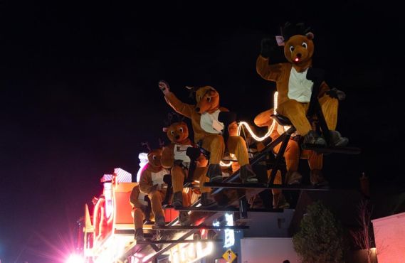 bridgeburg Santa Claus Parade image