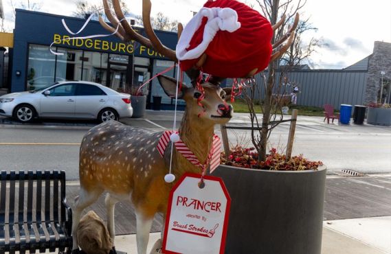 bridgeburg Santa Claus Parade image